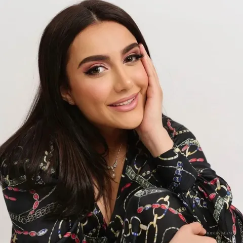 Iranian model in Dubai - Armineh, Emirates, models in Dubai