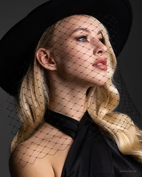 Russian  model in Dubai - Uliana, Dubai models, Dubai