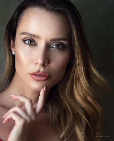Russian model in Dubai - Olga, Emirates, Dubai models