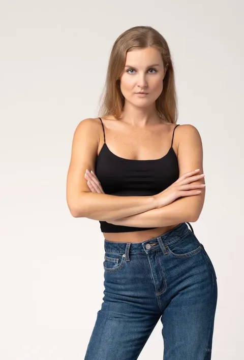 Sylvia, female model in Dubai — Models Island F1000 (photo 3)