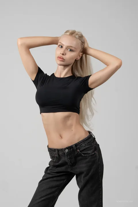 Katia, female model in Dubai — Models Island F1009 (photo 8)