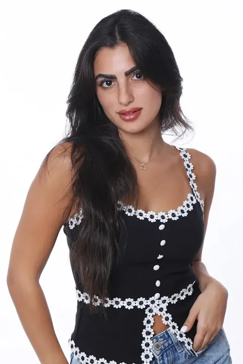 Maria, female model in Dubai — Models Island F0998 (photo 8)