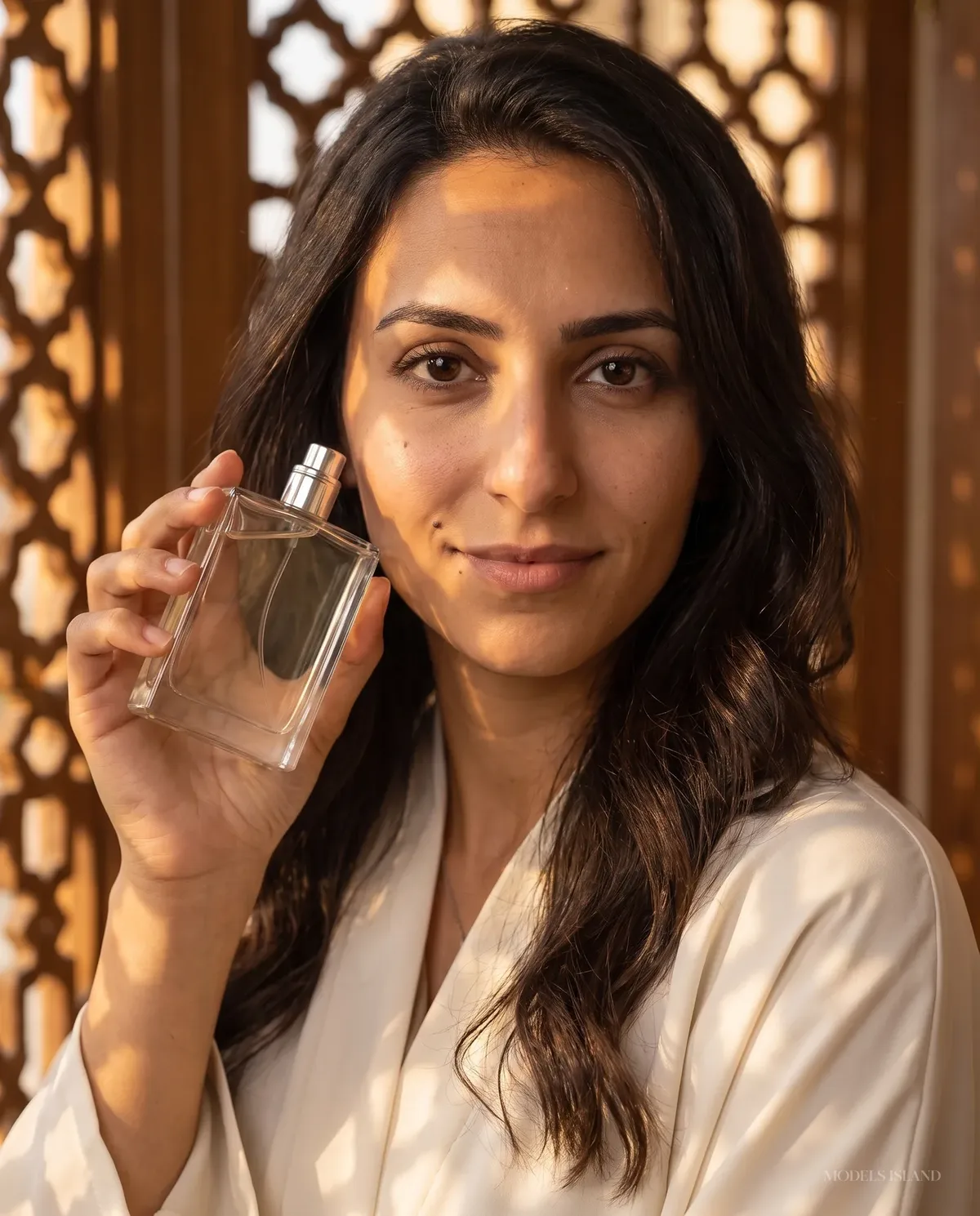 Noor, AI-generated virtual model