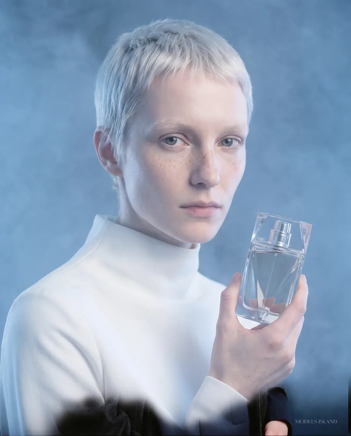 Ren, AI-generated virtual model